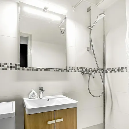 Apartment Homey Mosa - Au Pied Du Tram - Proche Centre - Balcon Prive - Wifi Et Netflix Annemasse