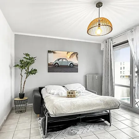 Homey Mosa - Au Pied Du Tram - Proche Centre - Balcon Prive - Wifi Et Netflix Apartment Annemasse